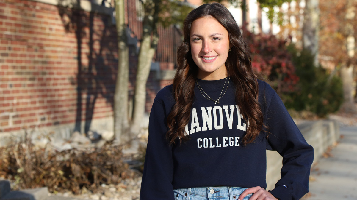 Stogsdill honored with “Realizing the Dream” Award